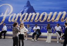 Warner Bros. отклонила сделку с Paramount, но дала ей неделю на улучшение предложения