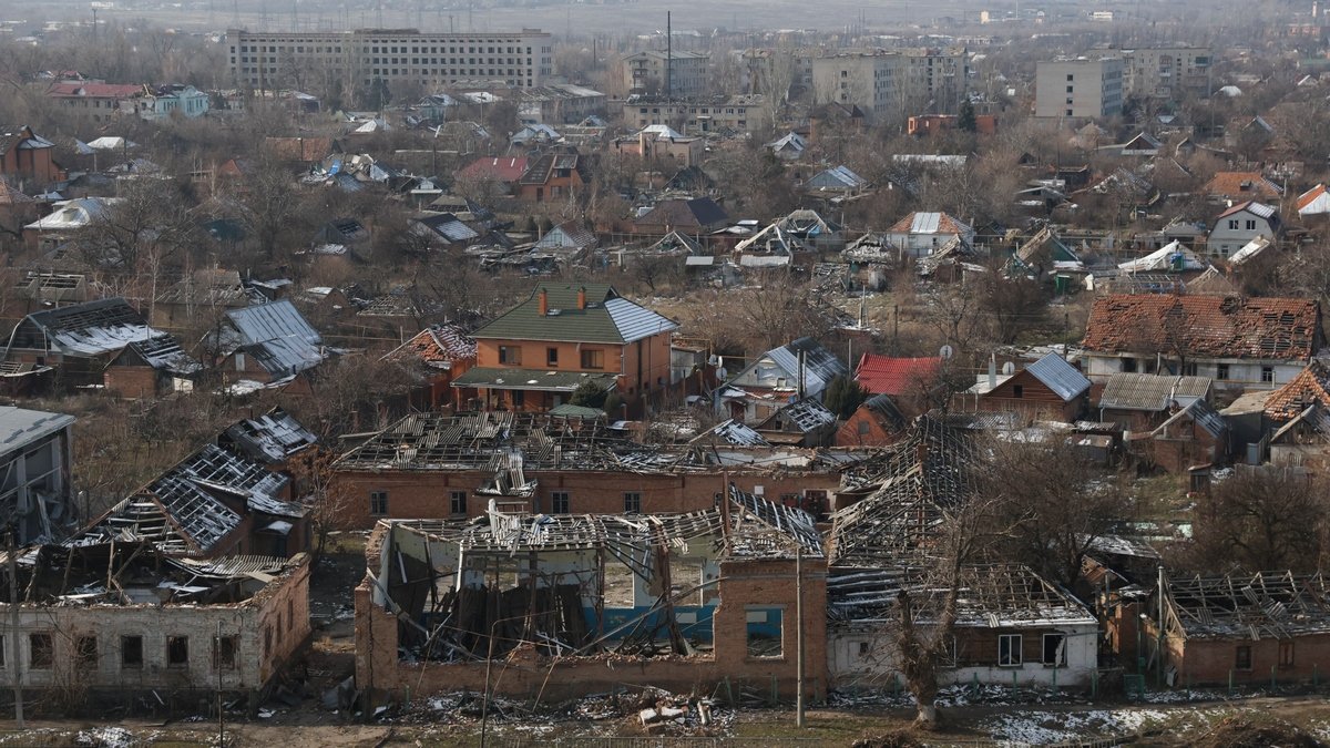 Из прифронтового Орехова ушла последняя компания – прекратило работу отделение Укрпошти