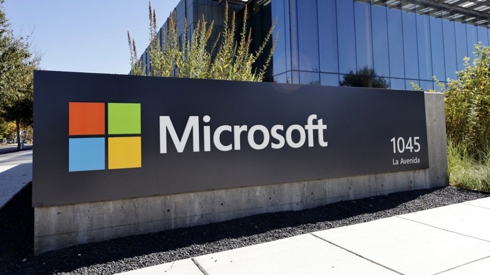 Microsoft хочет инвестировать $50 млрд в развитие ИИ на «Глобальном Юге»