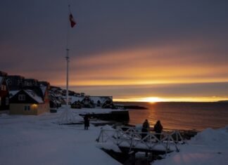 Министр энергетики США утверждает, что Трампа не интересуют редкоземельные металлы Гренландии