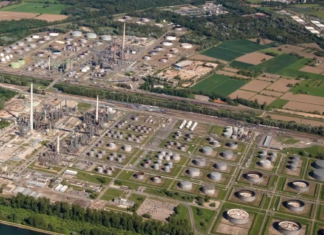 Еврокомиссия одобрила национализацию активов Роснефти в Германии