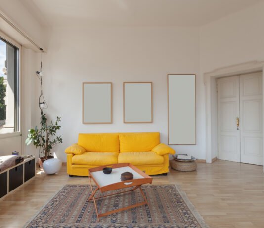 Аренда квартир в Киеве: обстрелы и отключения привели к падению спроса и «ценовому хаосу»