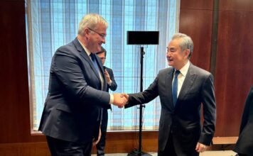 Главный покупатель российской нефти поможет Украине