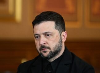 РФ готовит новый удар. Зеленский дал день на решения для усиления защиты