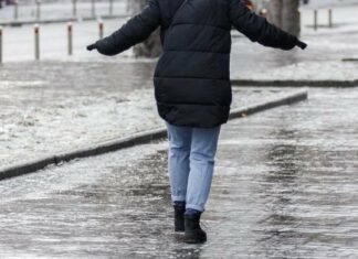 В Запорожье прогнозируют гололедицу и туман