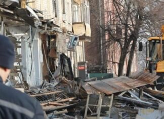 В Запорожье фиксируют последствия атак по городу: проанкетировано 47 владельцев поврежденных домов, – мэрия