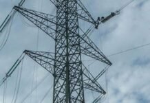 В Запорожье произошли массовые отключения электроснабжения из-за вражеской атаки