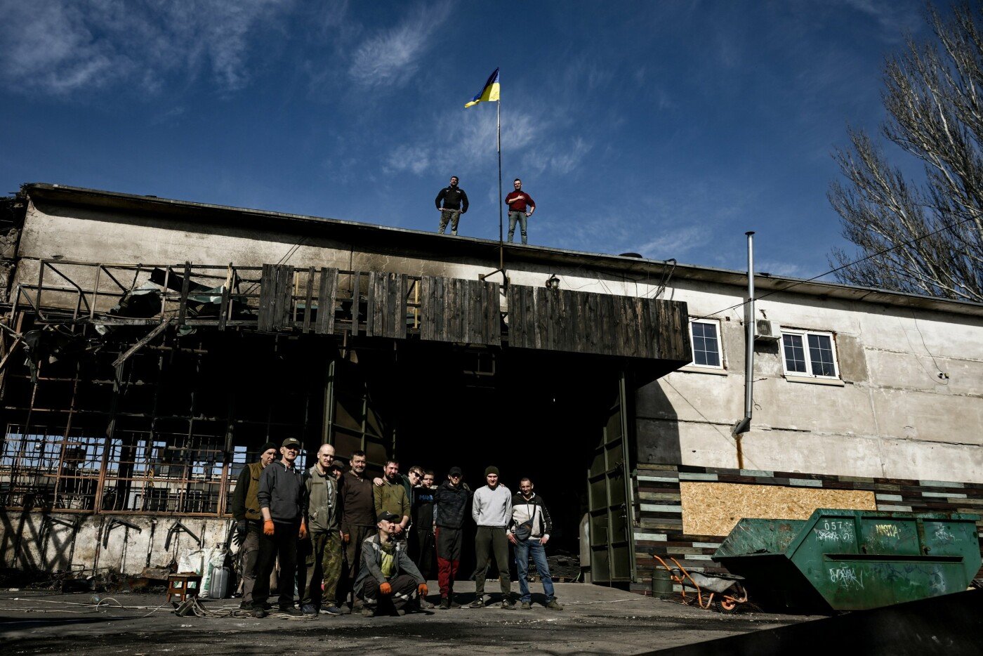 Четвертый год войны глазами запорожцев – предел стойкости и боли, — ФОТОРЕПОРТАЖ