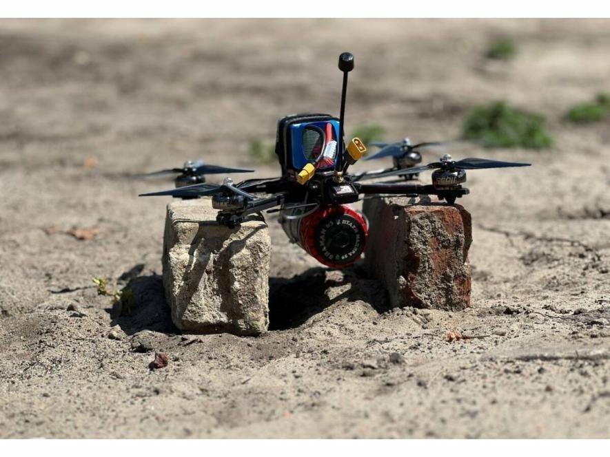 В Запорожской области вражеский дрон атаковал гражданское авто: ранены четыре человека