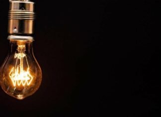 Энергетики «Запорожьеоблэнерго» вернули свет более 12 тысячам потребителей