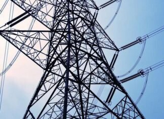 12 тысяч абонентов в Запорожской области без электричества более нескольких суток: облэнерго ищет альтернативную схему питания
