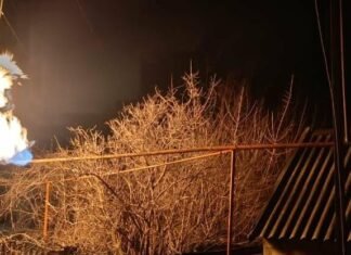 В Запорожском районе за сутки произошло два пожара после обстрелов