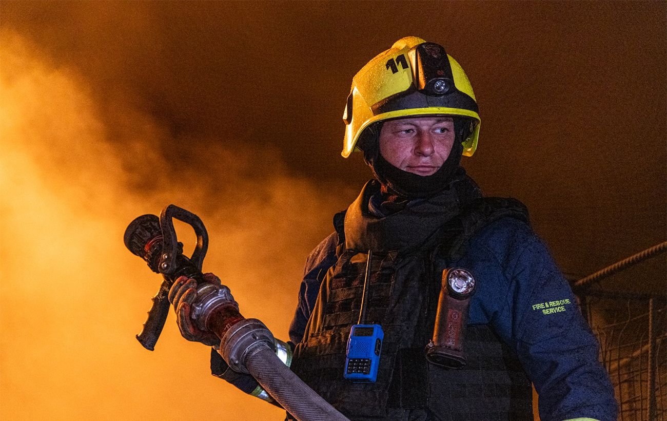 Было попадание в многоэтажный дом, есть двое пострадавших: враг атаковал Одессу дронами