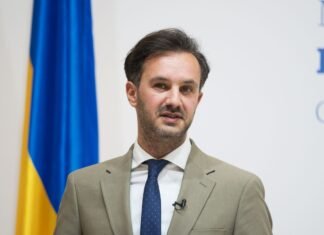 «Второсортный» орден для министра из Германии: в МИД ответили на скандал в СМИ