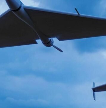 Запорожье атакуют БПЛА: возник пожар, есть пострадавшие, – глава ЗОВА