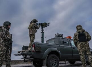 Работа ПВО в регионах неудовлетворительная: Зеленский ждет немедленных решений