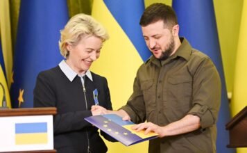 Украина вступит в ЕС до 2027 года? Politico раскрыло план из 5 шагов