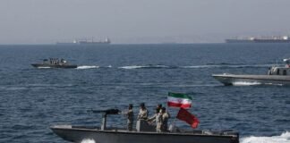 Цифровая артерия мира в Ормузском проливе: как война в Иране может оставить миллионы без интернета