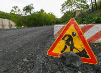 «Нужен Дорожный фонд». На ремонт дорог Украине необходимо 51,3 млрд грн, а есть всего 4,6 млрд