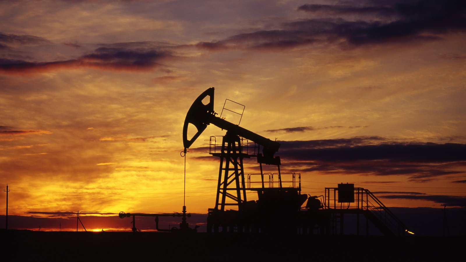 Bloomberg: Цена на нефть может взлететь до более $100 в случае продолжения войны на Ближнем Востоке