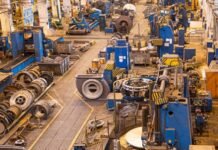 ArcelorMittal решил остановить машиностроительный завод ЛМЗ в Кривом Роге