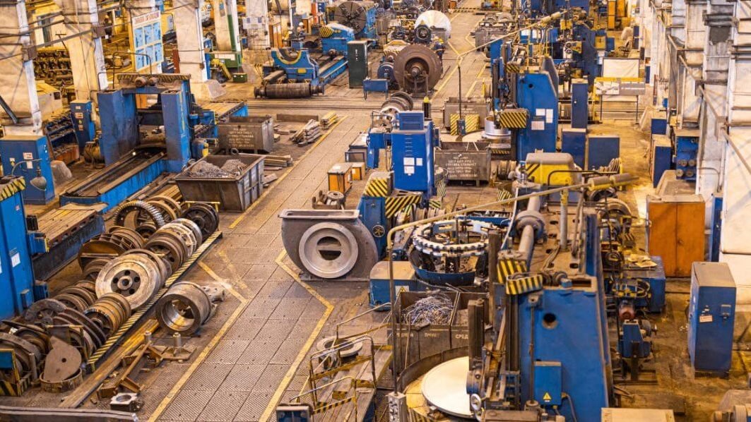 ArcelorMittal решил остановить машиностроительный завод ЛМЗ в Кривом Роге