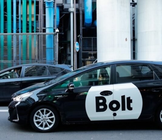 Bolt запустил новую категорию поездок в Киеве
