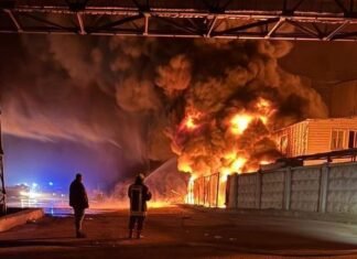 РФ ночью атаковала железную дорогу и порты. Горели резервуары для масла, поврежден зерновой склад