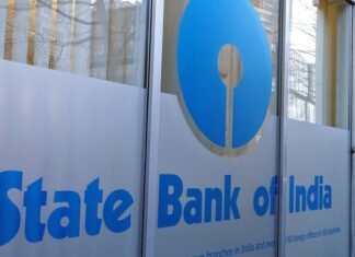 Bloomberg: Крупнейший банк Индии избегает платежей за нефть РФ, даже после разрешения США