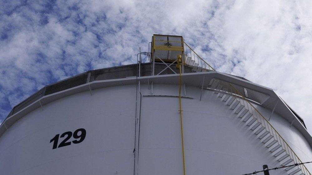 IEA одобрило крупнейшее высвобождение нефти из резервов из-за войны на Ближнем Востоке