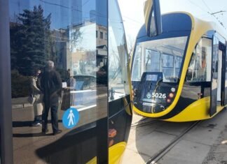 В Киеве на маршрут вышли три новых трамвая Татра-Юг: будут курсировать на левом берегу – фото