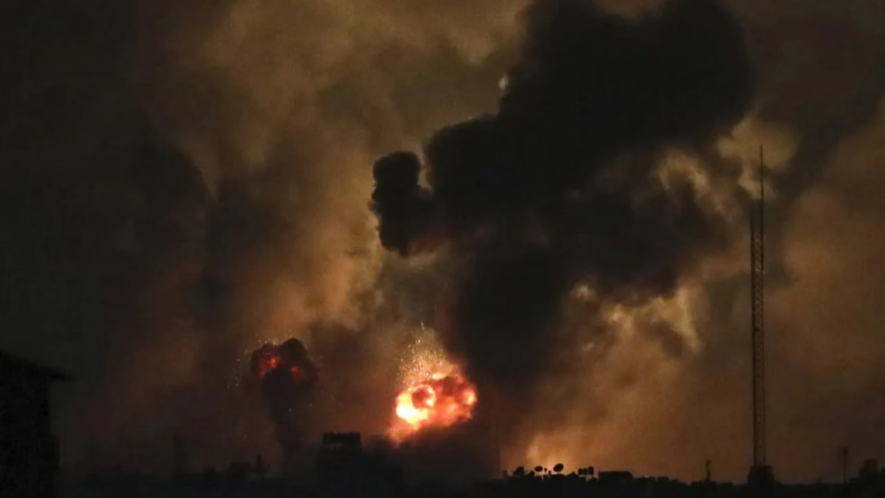 Пакистан нанес авиаудар по столице Афганистана: в городе прогремели мощные взрывы, — СМИ (видео)