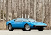 Культовый итальянский суперкар 70-х за $100 000 простоял 40 лет в гараже (видео)