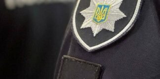 В Запорожье мужчину ранили ножом во время застолья на именинах
