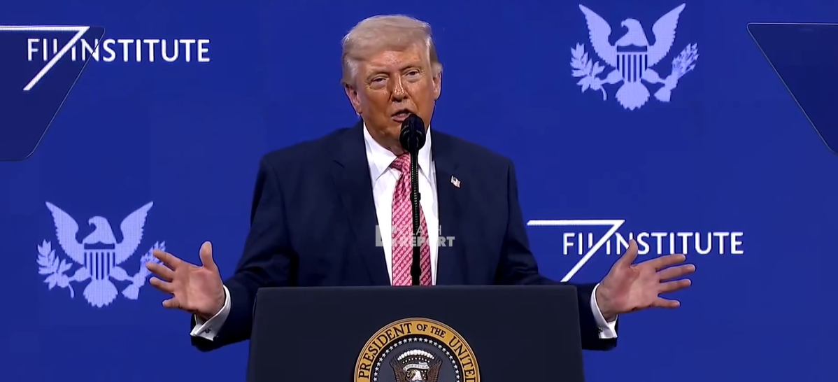 «Куба следующая»: Трамп проговорился и сразу попросил СМИ не разглашать информацию (видео)