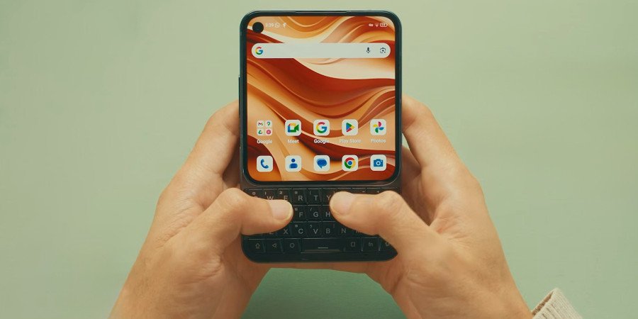 Unihertz показала Titan 2 Elite — кнопковий міні-смартфон у стилі BlackBerry