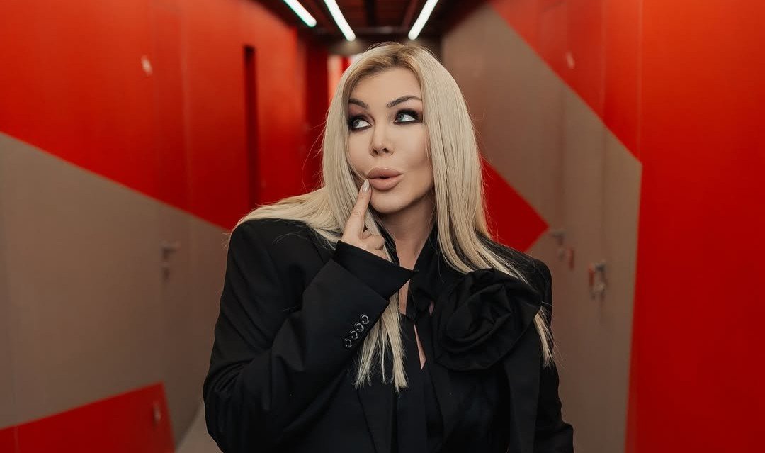 Ирину Билык перепутали с другой известной певицей: артистка забавно вышла из ситуации (видео)