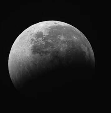 Голубая Луна и зеленое Солнце: какое событие привело к такому эффекту в 1883 году