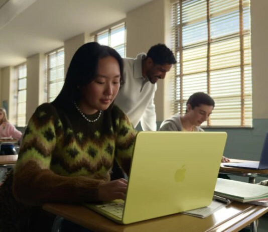 Залишать лише для багатих: яку круту “фішку” Apple вирішила не додавати в дешеві ноутбуки