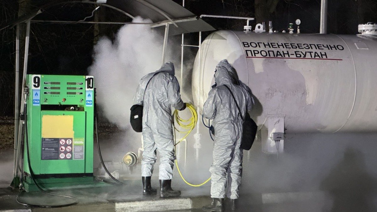 В Днепре произошла масштабная утечка газа на АЗС, — соцсети (видео)