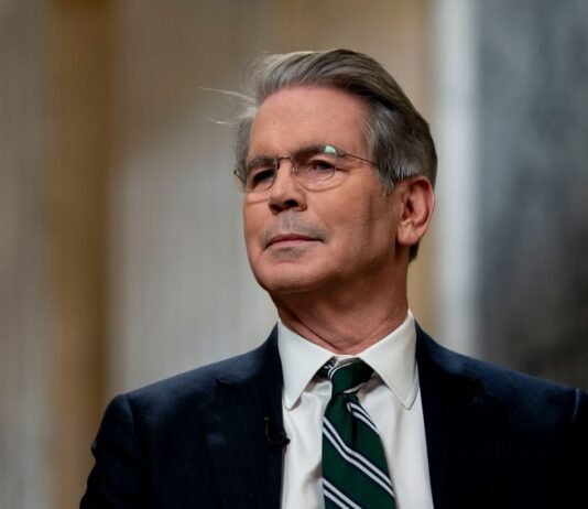 «Ослабить Москву в Украине»: США попросят Китай сократить закупки российской нефти, — WSJ