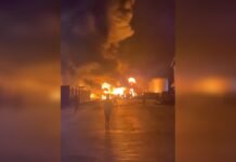 Атака на топливный тыл РФ: в Краснодарском крае горит крупная нефтебаза (видео)
