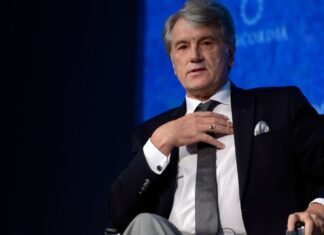 «Виктор, остановись». Ющенко написал открытое письмо Орбану: что он ответил