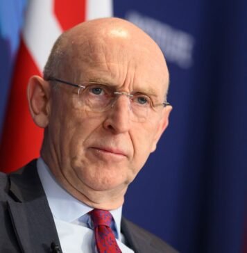 Британия отправила истребители на защиту ОАЭ от Ирана: министр раскрыл их миссию