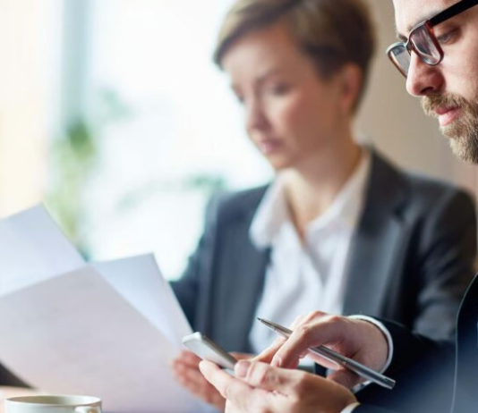 Украинцам вернут деньги за учебу и лечение: как оформить выплату