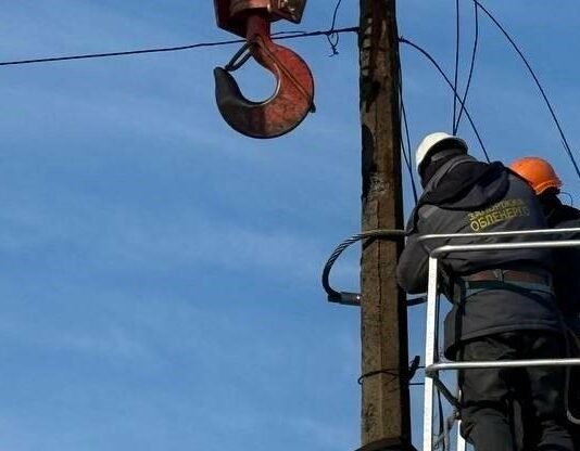 За выходные в Запорожской области вернули свет более 34 тысяч потребителей