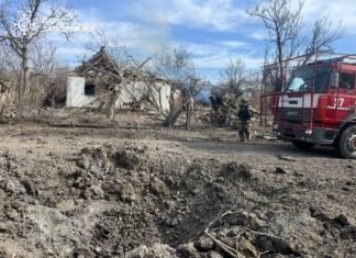В Камышевасе из-под завалов дома, разрушенного КАБами, достали женщину