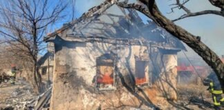 В Запорожском районе во время пожара в доме травмировалась женщина