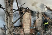 В Запорожье и районе после обстрелов произошло пять пожаров