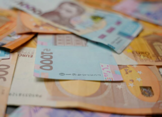 Три правила: как украинцам не потерять сбережения на финансовых аферах